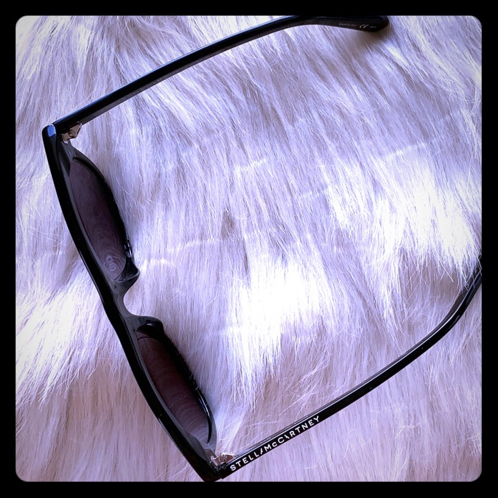 ✨🕶✨Stella McCartney black acetate sunglasses✨🕶✨